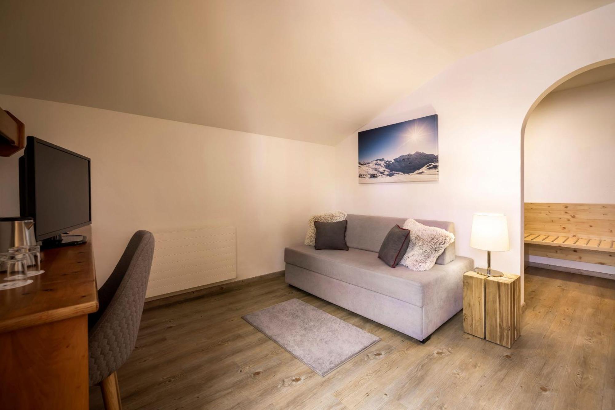 Valamar Obertauern Bilik gambar