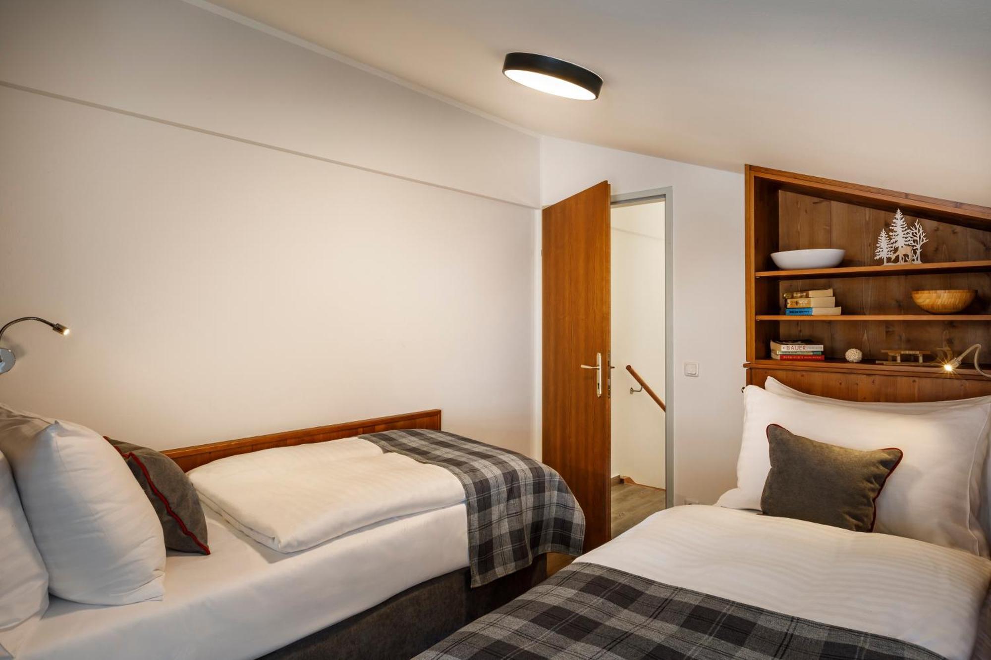 Valamar Obertauern Bilik gambar